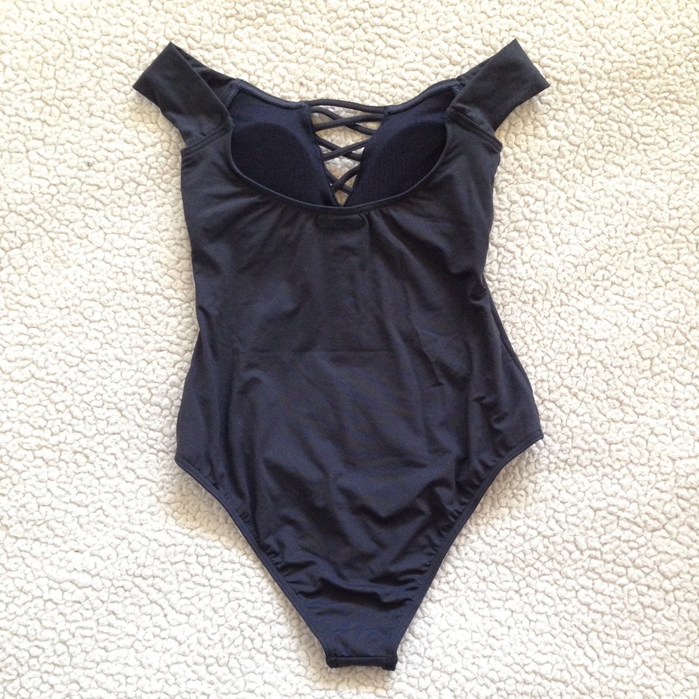 Billabong Off the Shoulder One Piece - Picture 6 of 8